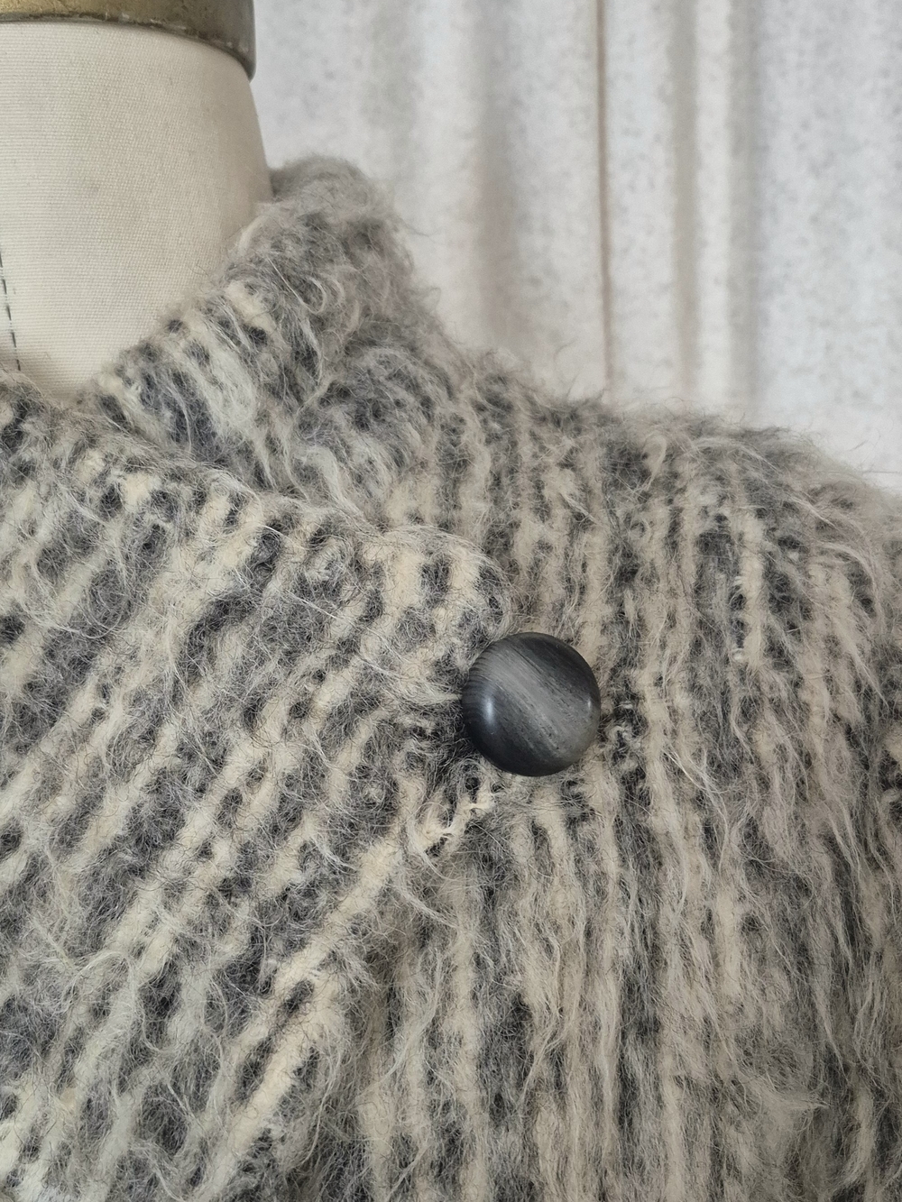 70s Vintage Grey & Cream Wool Fuzzy Teddy Jacket with Accent Button